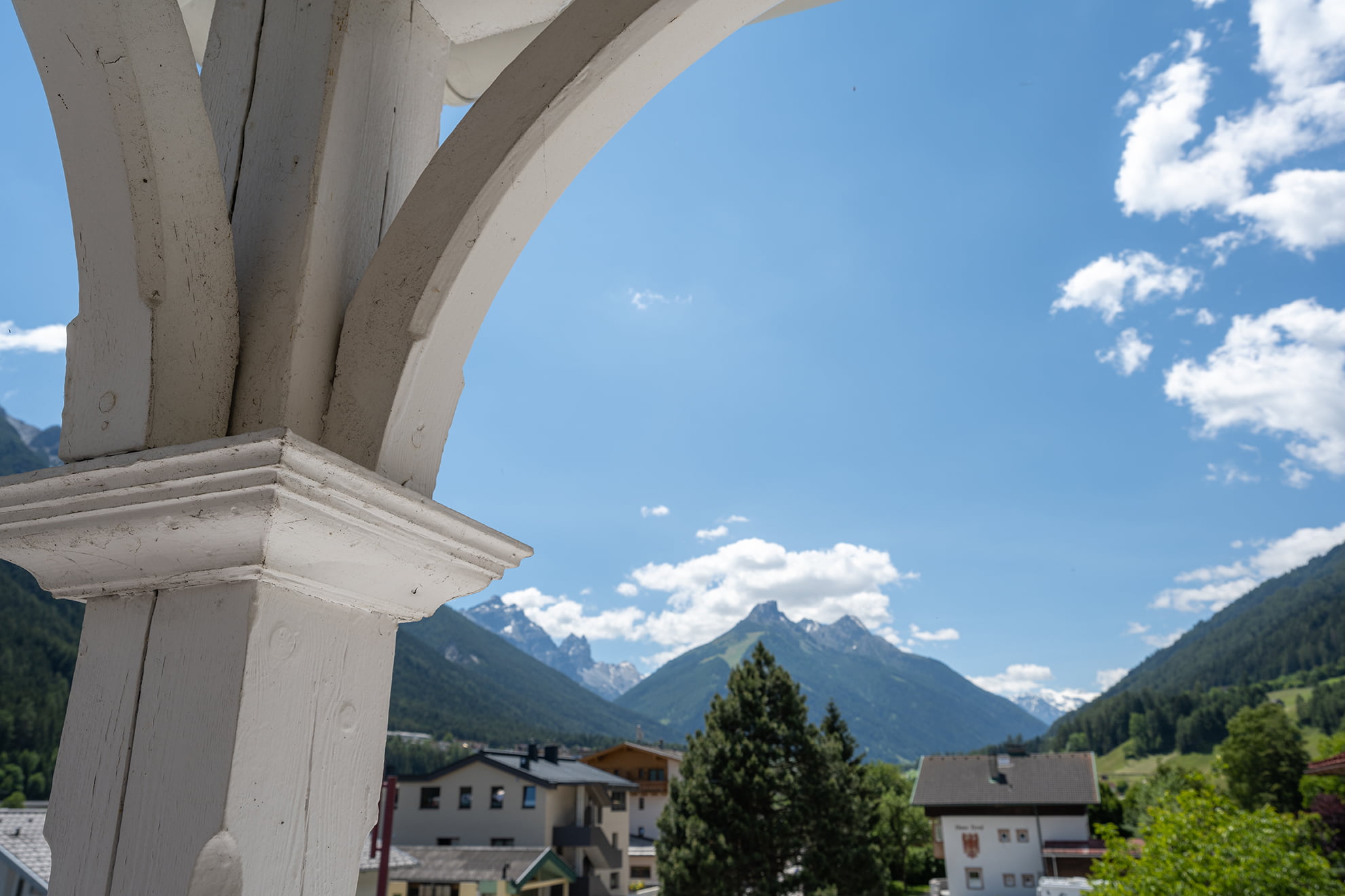 Aussicht Hotel Garni Hubertus Fulpmes Stubaital