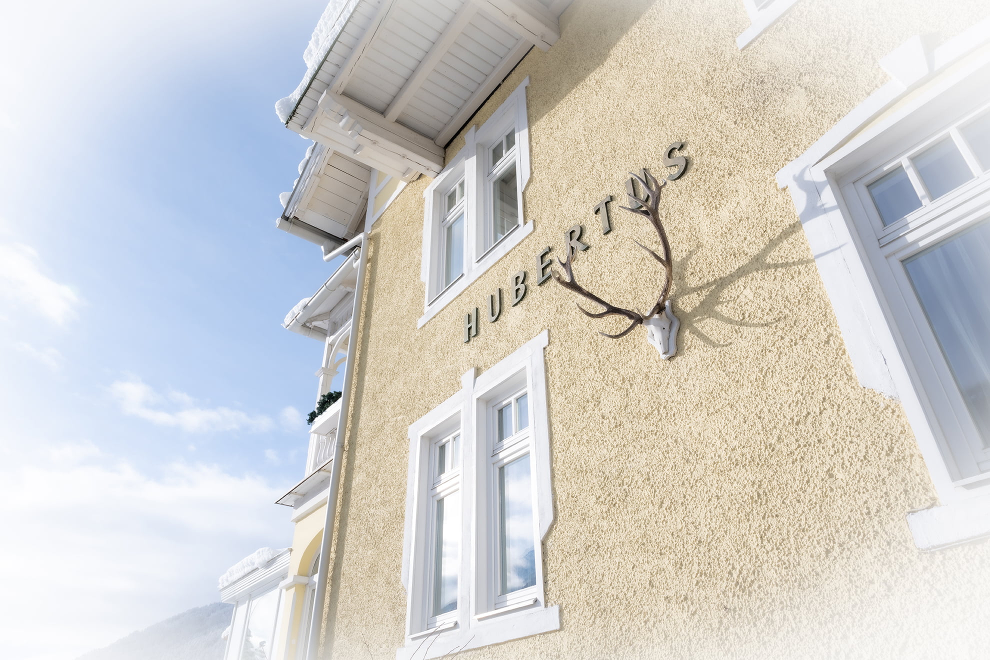 Außen Ansicht Hotel Garni Hubertus Fulpmes Stubaital